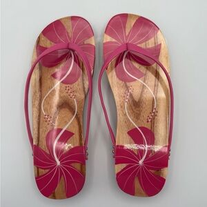VTG Hawaiian Lacquer Wood Hand-painted Plumeria Flip Flop Sandals Sz 8